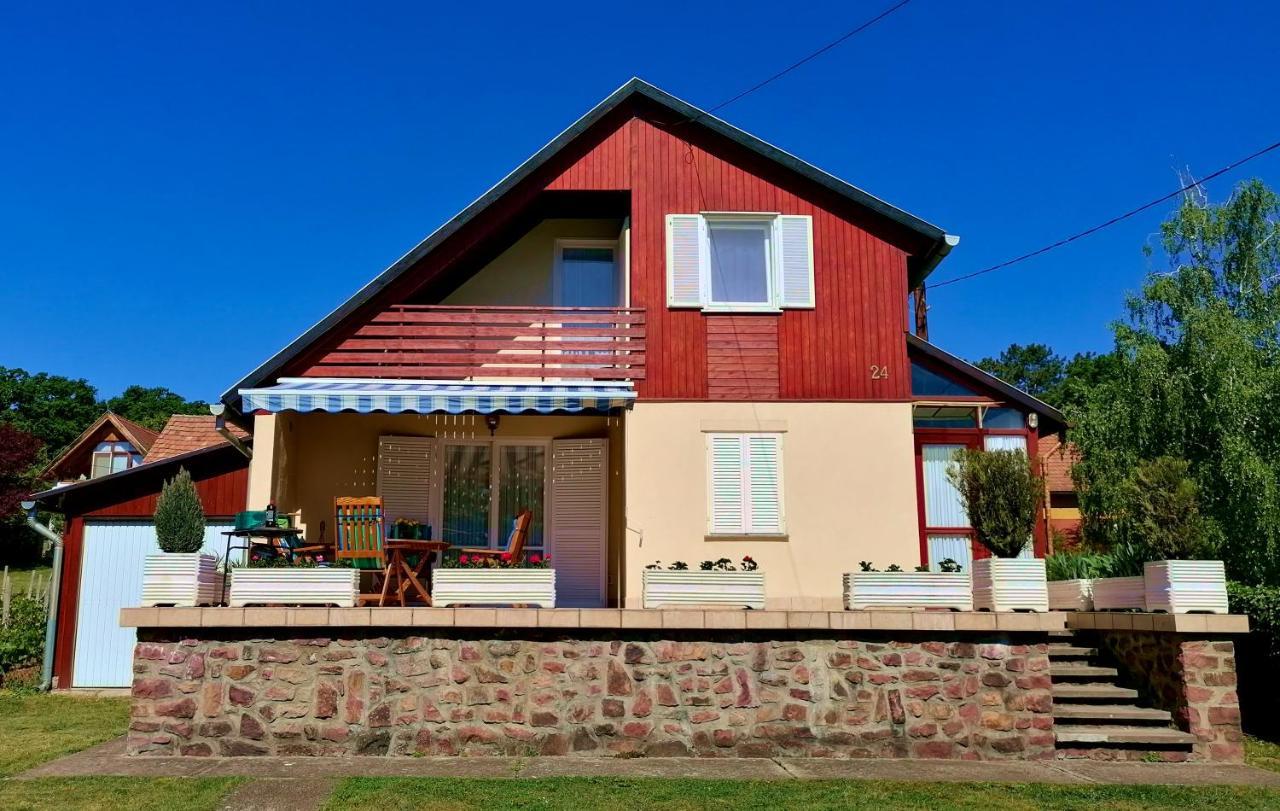 Villa Felicia Balatonszepezd Ngoại thất bức ảnh